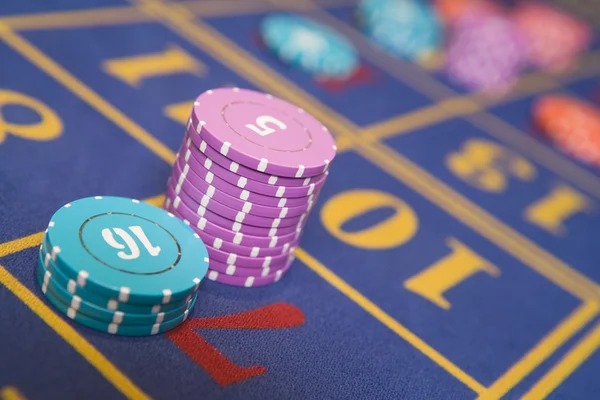 Starlight Princess paytable showing symbol values and free-spin trigger conditions